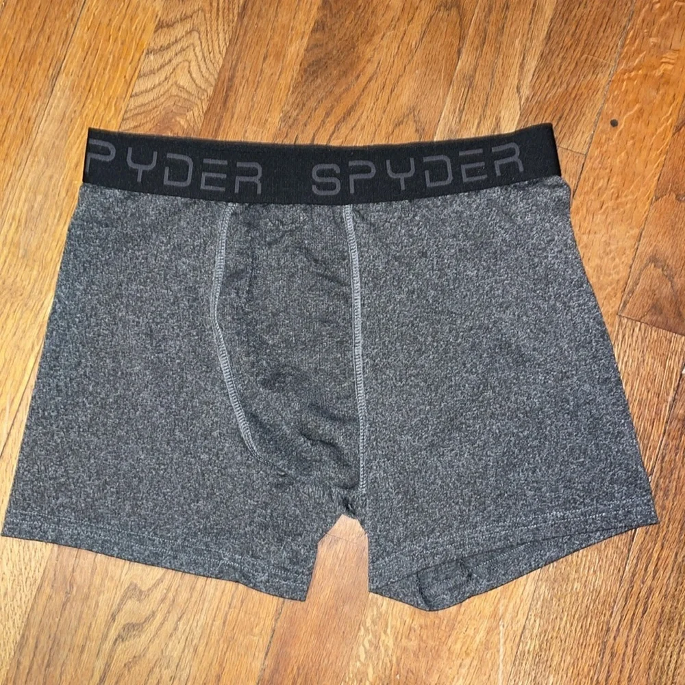 •SPYDER•NWOB BLACK, RED, & GRAY BUNDLE OF 4- BOXER BRIEFS SIZE MEDIUM (32-34)